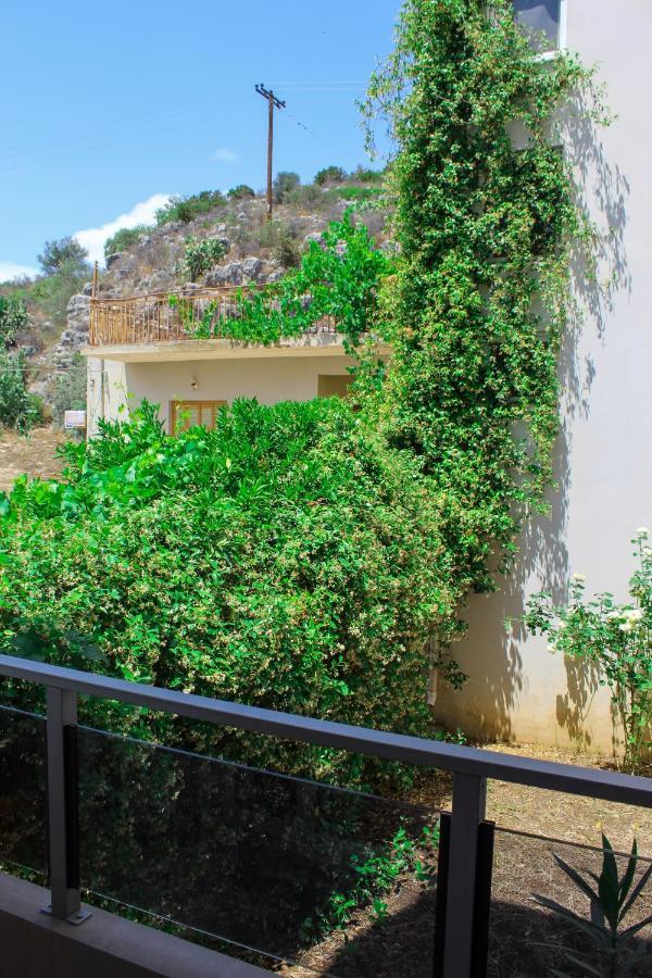Apanema Apartments Vivári Esterno foto