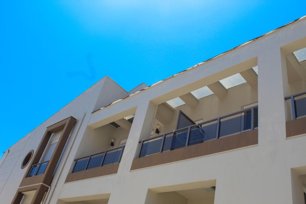 Apanema Apartments Vivári Esterno foto